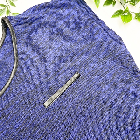 Suzy Shier Blue Top - Picture 3 of 4